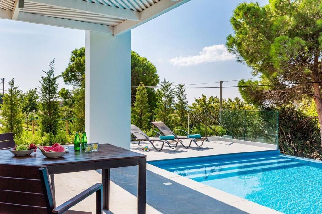 Les Residences 스보로나타 외부 사진